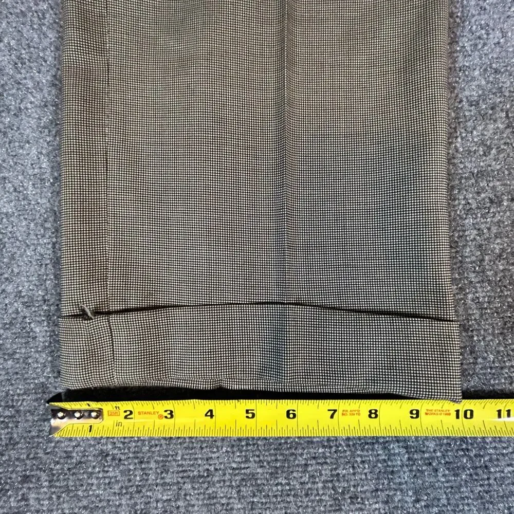 Paul Stuart 2 PC‎ Wool and Silk Suit Size 42-36 Tall/Long Made in Canada